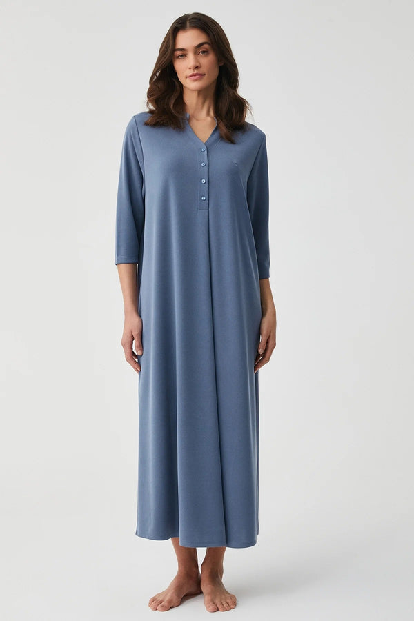 Marine Serenity – فستان طويل – ملمس ناعم وأناقة بلا مجهود