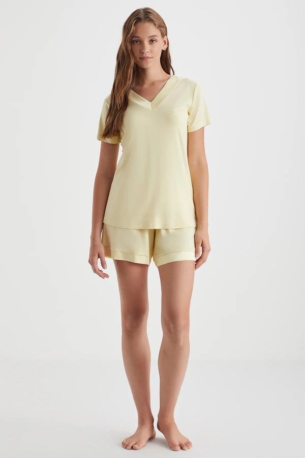 The Minimalist Nightie