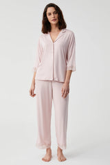 Rose Poudrée – طقم بيجاما قطعتين – نعومة حالمة وأناقة بودرية