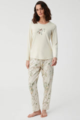 Dawn Jasmine – طقم من قطعتين – نقاء راقٍ ورقّة زهورية