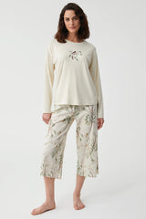 Jasmine Whisper  – طقم بيجاما قطعتين – نعومة خالصة وهدوء زهرّي