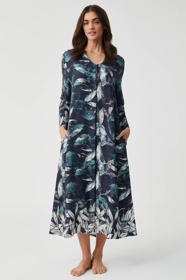 Ivy Glow – فستان طويل – أناقة منسابة وأنوثة خالدة