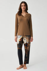 Amber Blossom – طقم من قطعتين – بساطة شاعرية ولمسة راقي