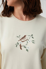 Jasmine Whisper  – طقم بيجاما قطعتين – نعومة خالصة وهدوء زهرّي