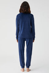 Forget-Me-Not Star – طقم بيجاما من قطعتين – أناقة مخملية بنجوم متلألئة