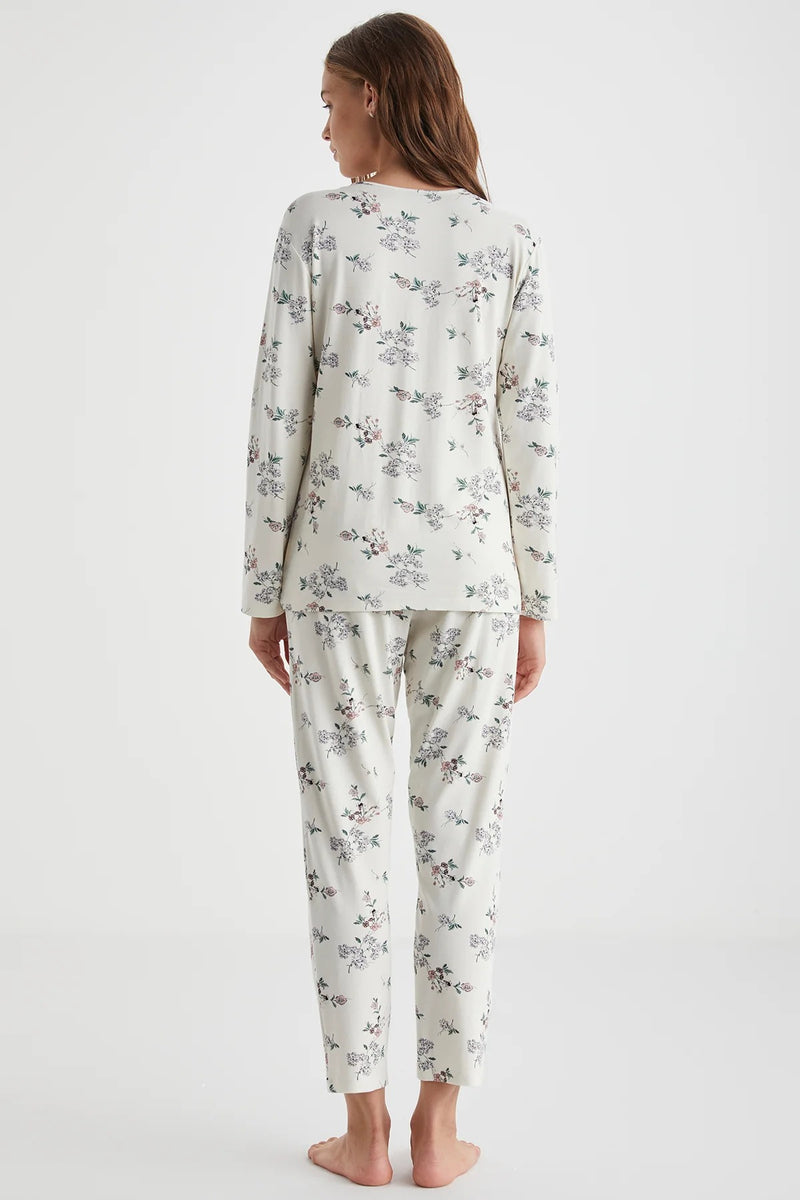 Gentle Night – Buttoned Pajama Set