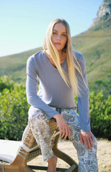 Winter Wild Rose – طقم من قطعتين – نعومة مهدّئة وانسجام راقٍ